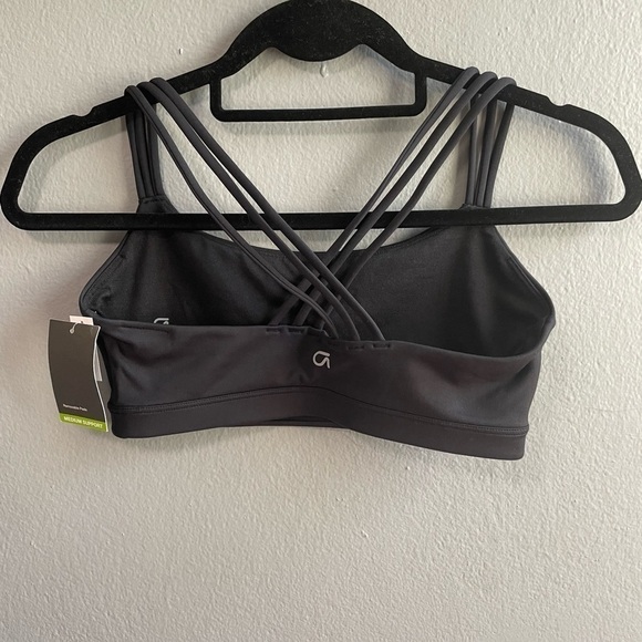 NWT Gap Eclipse Medium Support Strappy Sports Bra in Bkack. Size X-Small - Picture 7 of 7